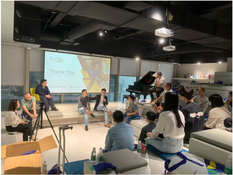黑五营销配图 10